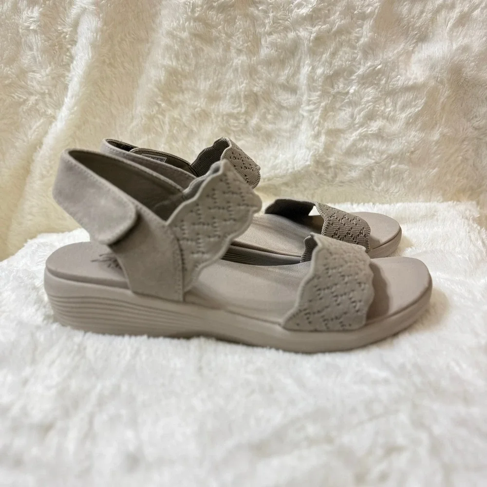 Skechers Arya On The Rise Luxe Foam Sandals Grey Womens Size 7 Comfort Wedge - Picture 3 of 10